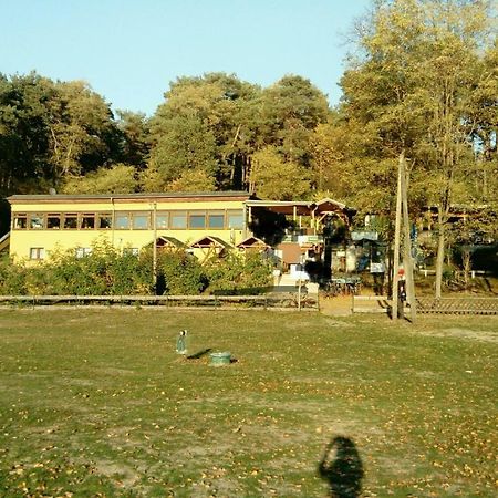 Ferienunterkuenfte Wesenberg Apartment ภายนอก รูปภาพ